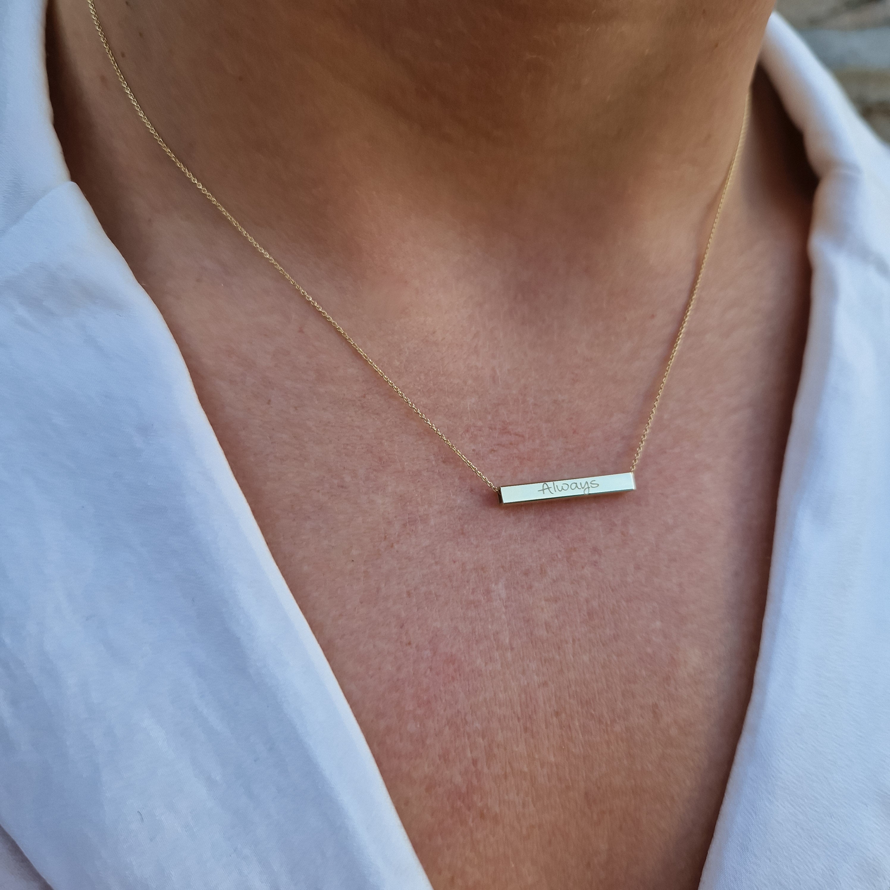 Bar Necklace Square